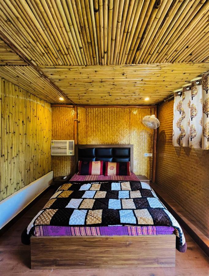 Hotel O Royal Tree Cafe And Resort Dehradun Exterior foto