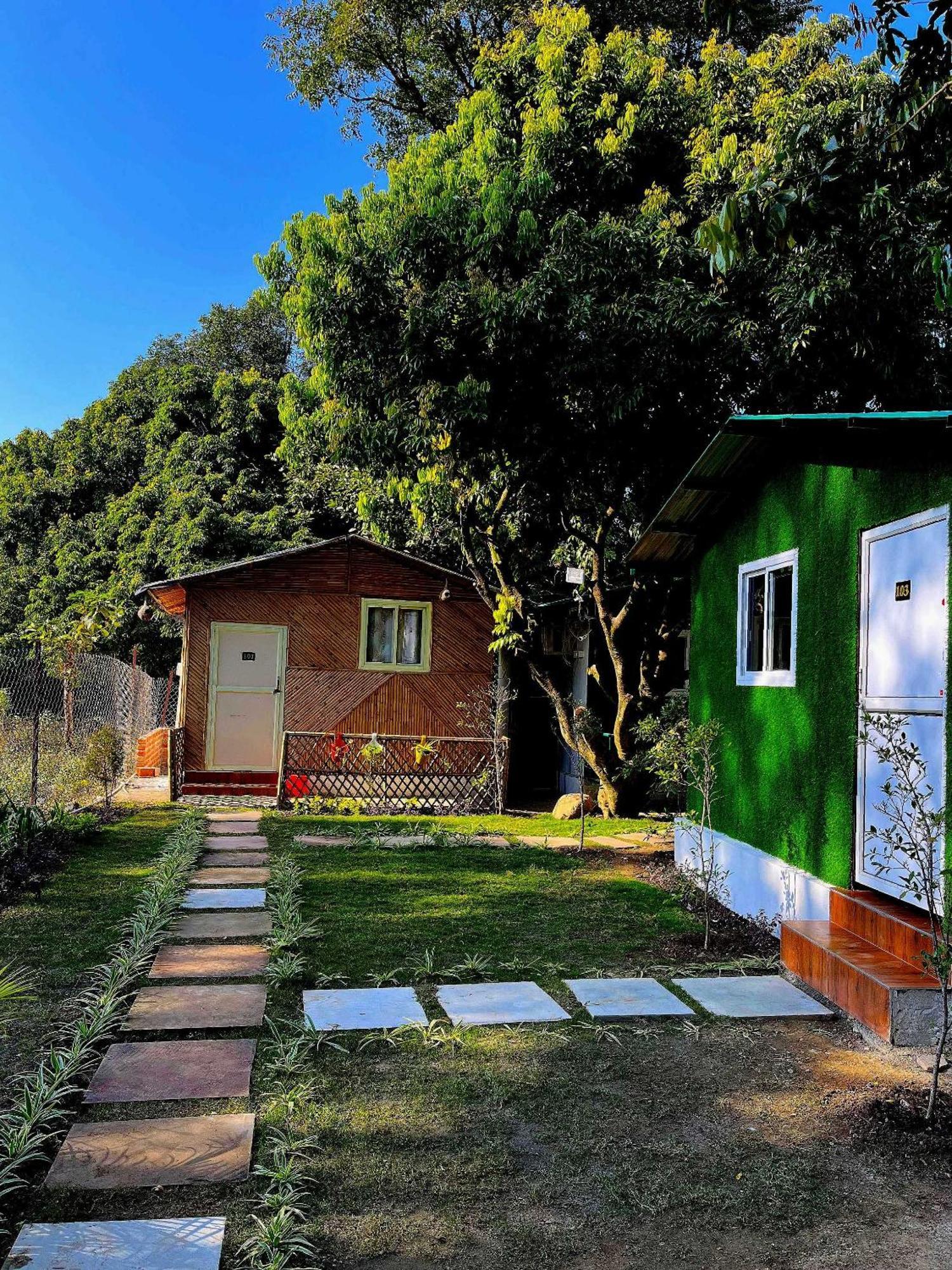 Hotel O Royal Tree Cafe And Resort Dehradun Exterior foto